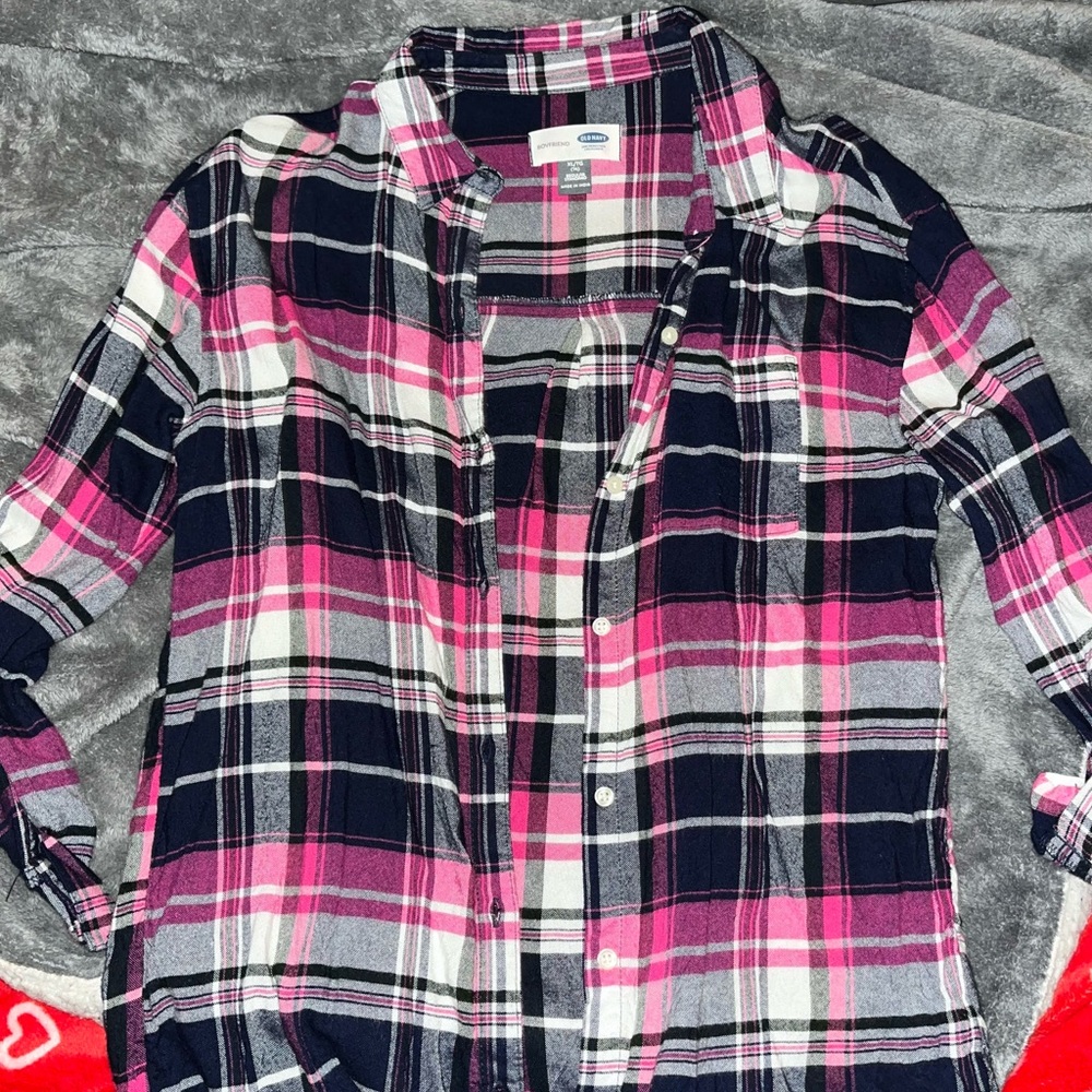 pink & black flannel